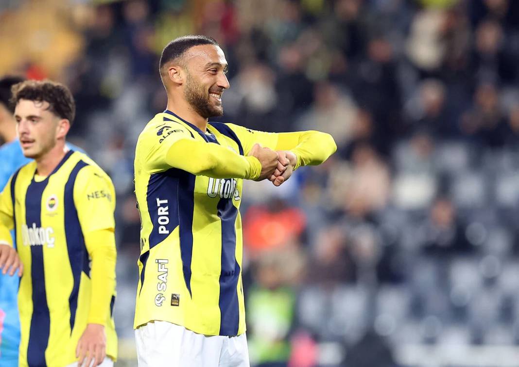 Cenk Tosun'dan "rağmen" Fenerbahçe fikri 4