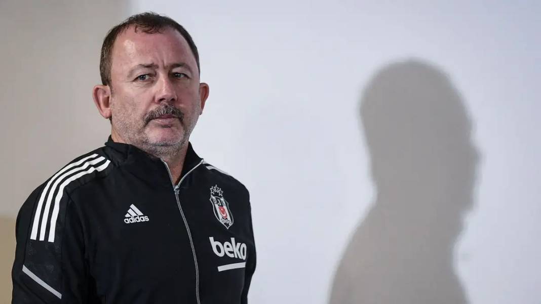 Beşiktaş’ta teknik direktörlük için yeni gelişmeler: Ya Sergen Yalçın ya da 3