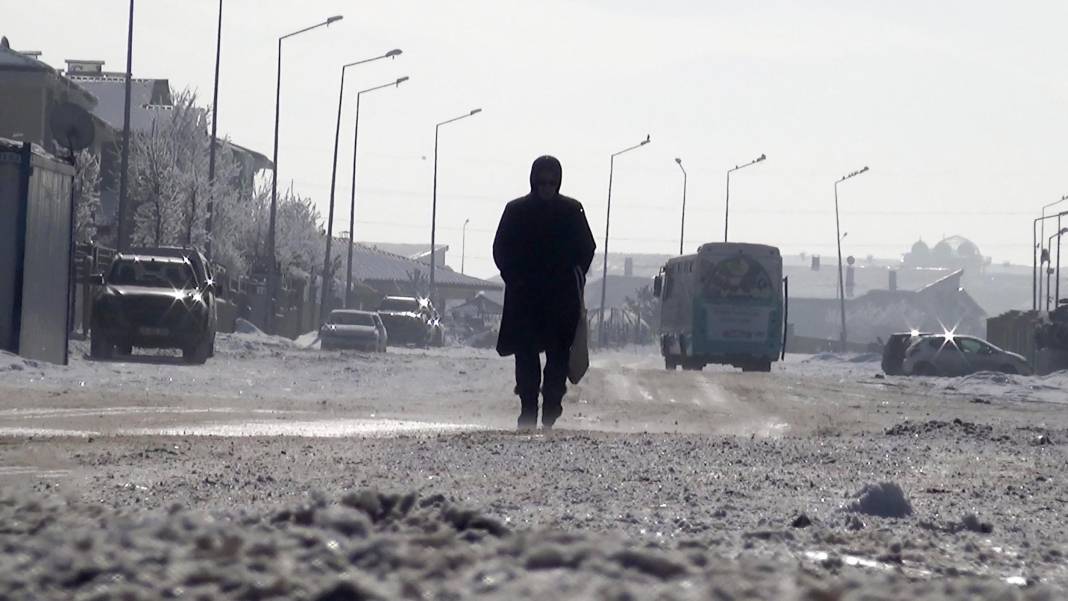 Doğu'dan zemheri manzaraları: Sıcaklık eksi 23 dereceye düştü 1