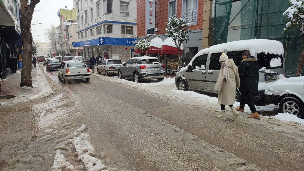 Türkiye'den kar manzaraları: Birçok il beyaza büründü 5