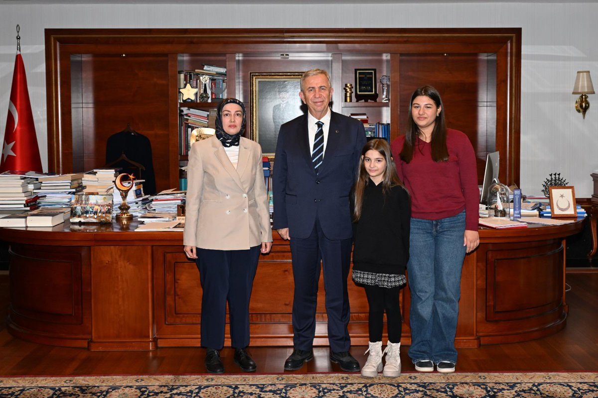 Ayşe Ateş'ten Mansur Yavaş'a ziyaret
