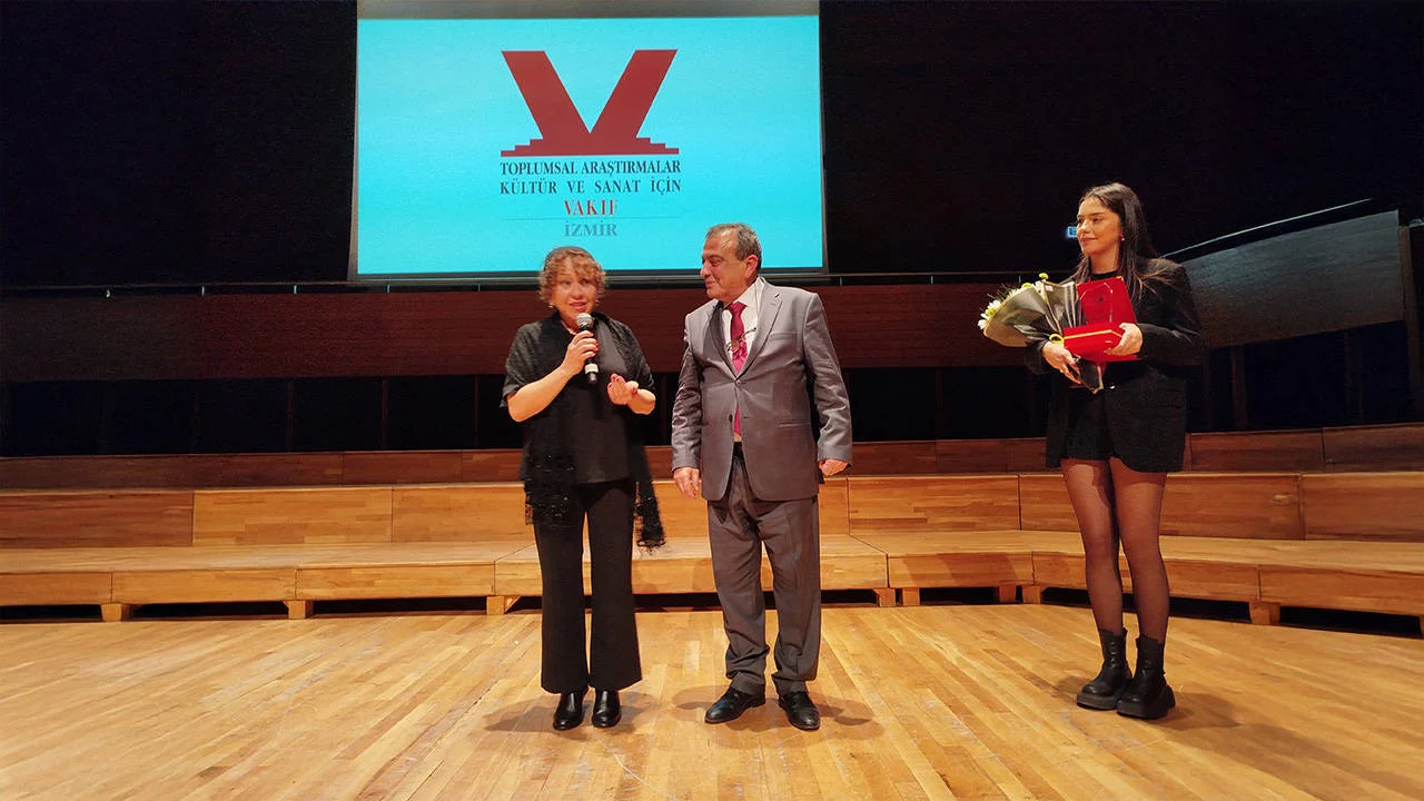 12’nci Uluslararası İzmir Tiyatro Festivali başladı