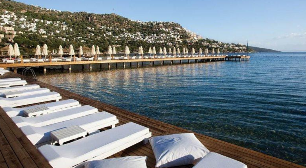 Bodrum'a 'dolandırıcı aşıklar' dadandı