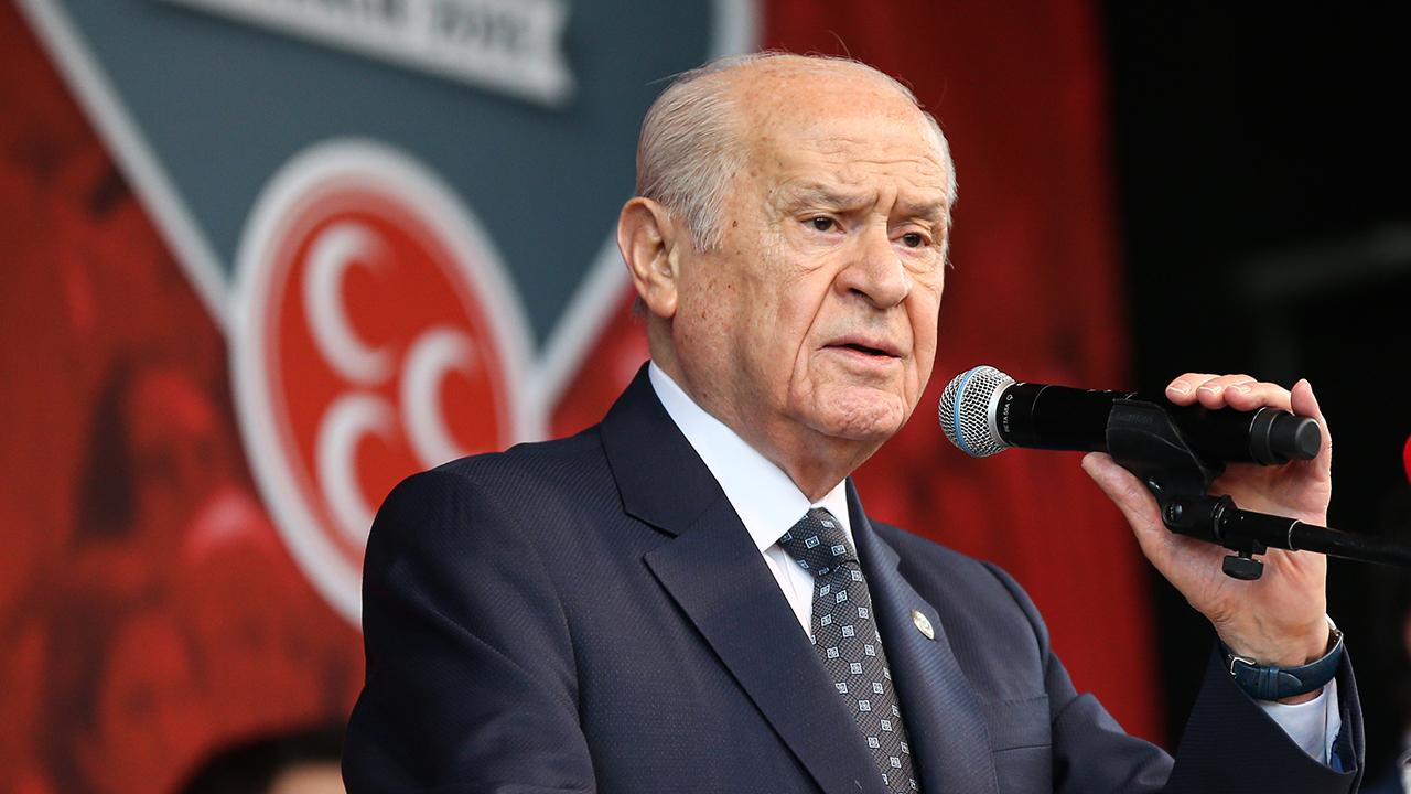 Bahçeli'den İsrail mesajı 'Cumhurbaşkanımıza yönelik sözleri lanetliyorum'