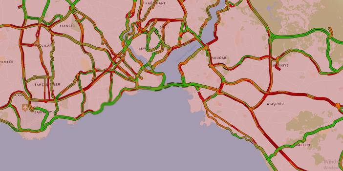İstanbul'da trafik durma noktasına geldi: İBB'den açıklama geldi