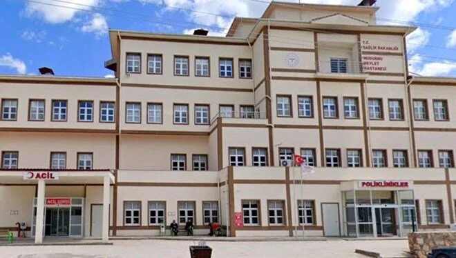 Tarlada birlikte çalıştığı arkadaşını kalbinden bıçakladı