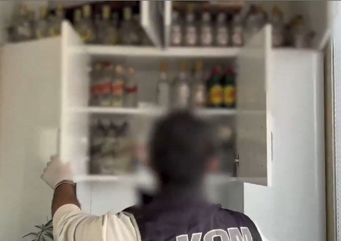 Kayseri'deki sahte içki operasyonlarında 53 litre sahte alkol ele geçirildi