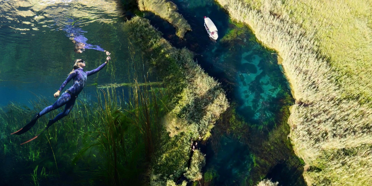NASA'ya "Vay be" dedirten doğal akvaryum: Kadın Azmağı