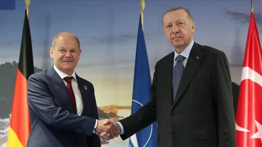 Erdoğan, Almanya Başbakanı Scholz'la Suriye'yi görüştü
