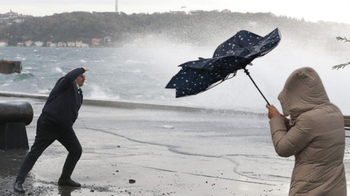 Meteoroloji Karadeniz'i uyardı: Fırtına geliyor