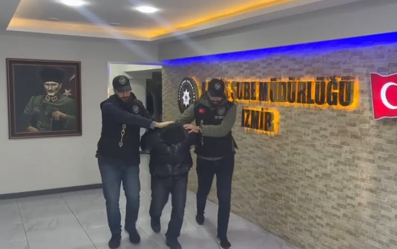 Evlilik arifesindeki komşusunun eşyalarını duvarı balyozla kırıp çalmıştı: Hırsız komşu tutuklandı