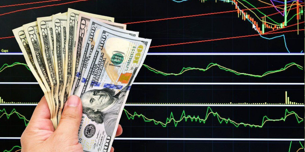 Dolar tarihi seviyesinde! Tüm zamanların rekorunu kırdı