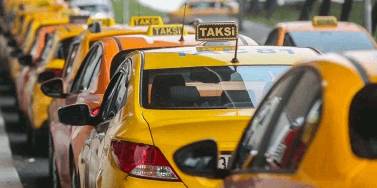 Ekrem İmamoğlu anket sonucunu açıkladı: İstanbul’da yeni taksilerin tasarımı belli oldu