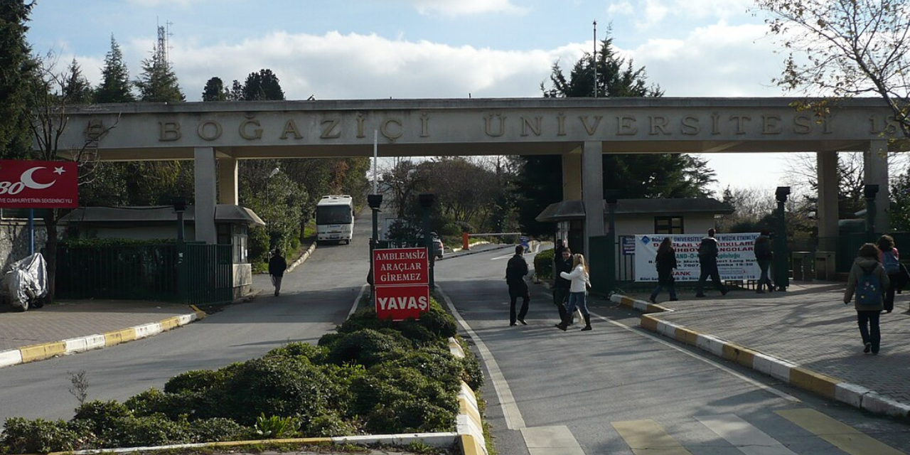 Boğaziçi Üniversitesi'nde yapılan yurt inşaatının ihalesi teröriste verildi