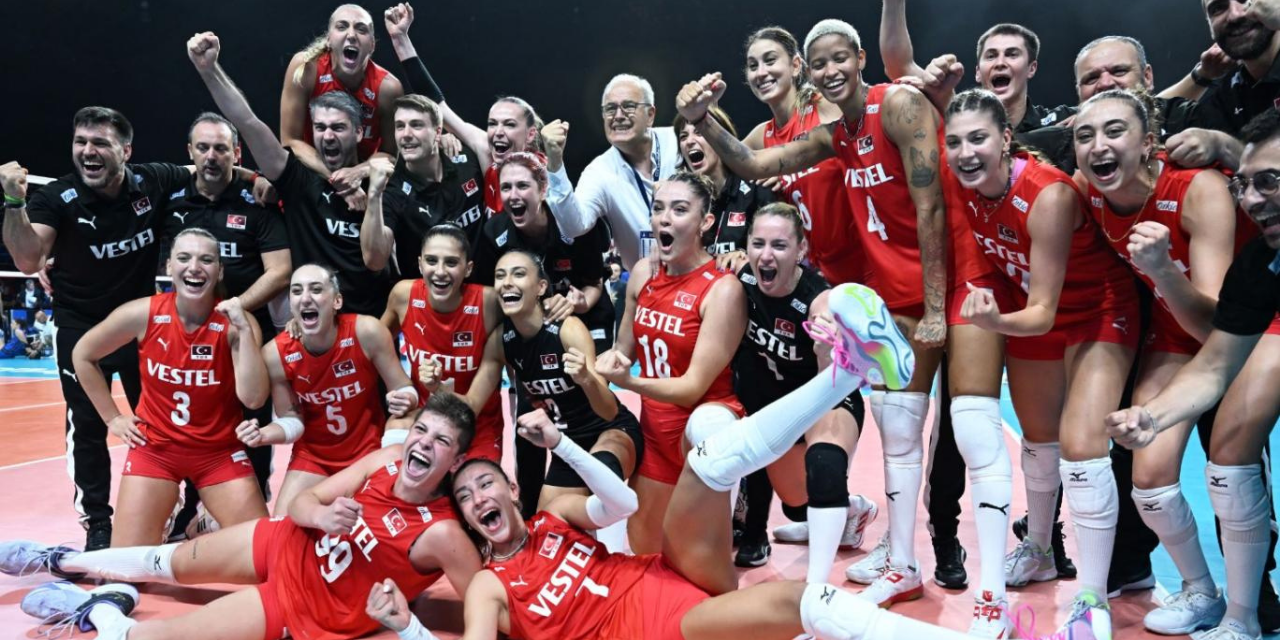 Olimpiyat Oyunları'nda Türkiye A Milli Kadın Voleybol Takımı çeyrek finalde Çin'i  elemeyi başardı