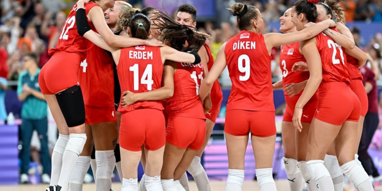 Türkiye A Milli Kadın Voleybol Takımı, Olimpiyat Oyunları'nda İtalya' ya yarı finalde kaybetti