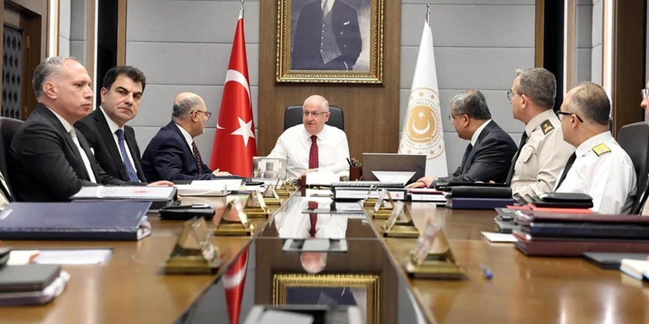 Milli Savunma Bakanı Güler'den Suriye açıklaması: Süreç takip ediliyor