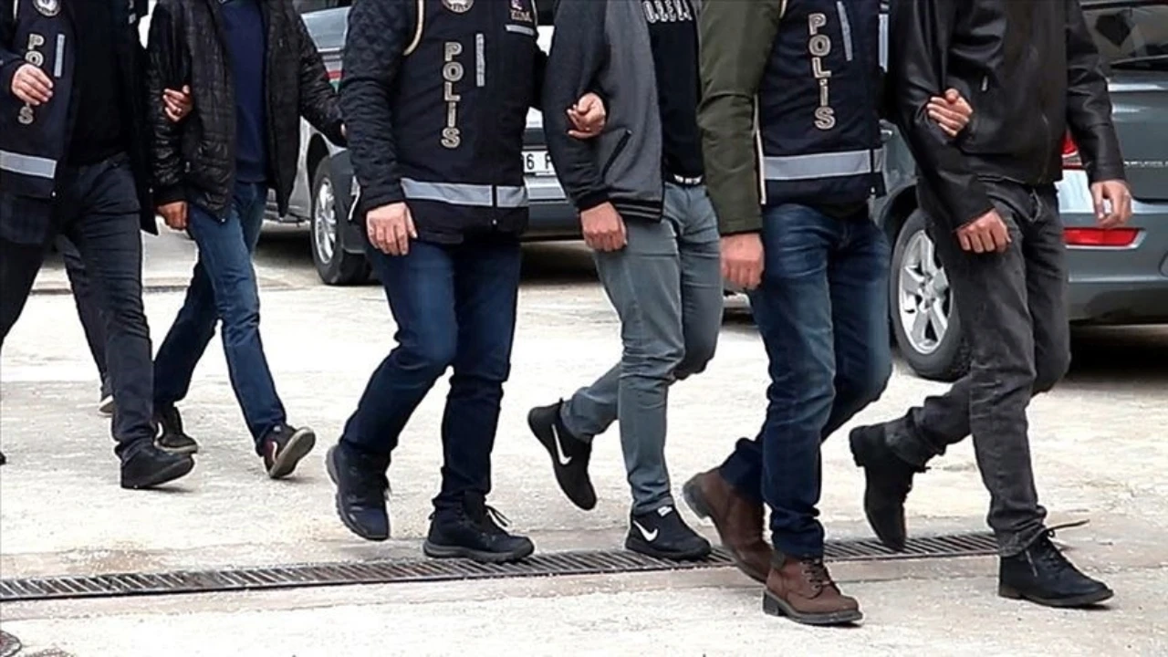 6 ilde eş zamanlı operasyon: 158 şüpheli gözaltında