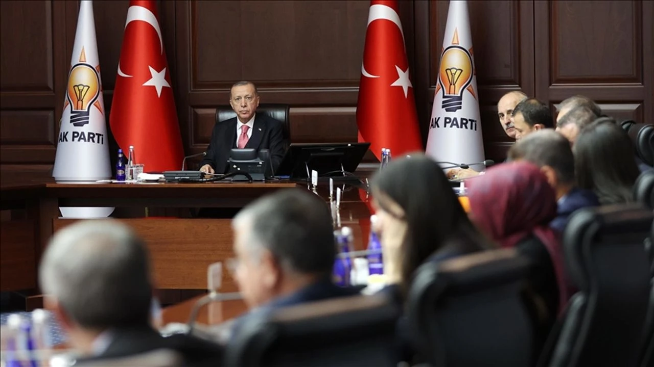 AKP MKYK Erdoğan başkanlığında toplanıyor: İşte gündemdeki konular...