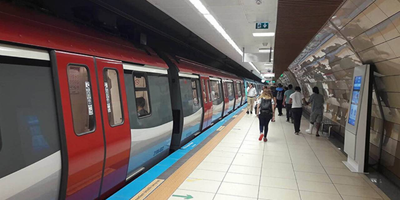 Metro İstanbul'dan deprem açıklaması: Tedbir amaçlı kapatıldı