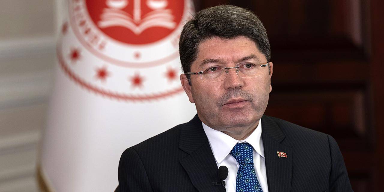 Adalet Bakanı'ndan DEM Parti'ye tepki: Biz top oynamıyoruz