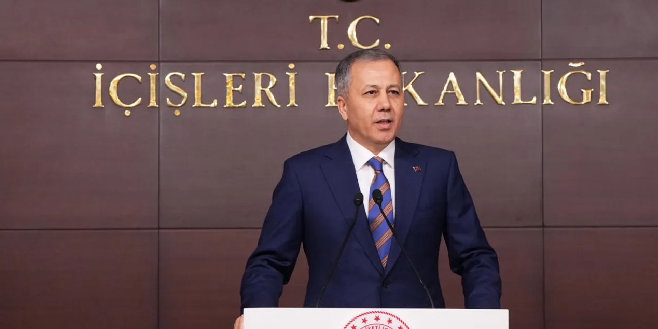 İçişleri Bakanı Yerlikaya: '20 sosyal medya hesabına operasyon başlatıldı'