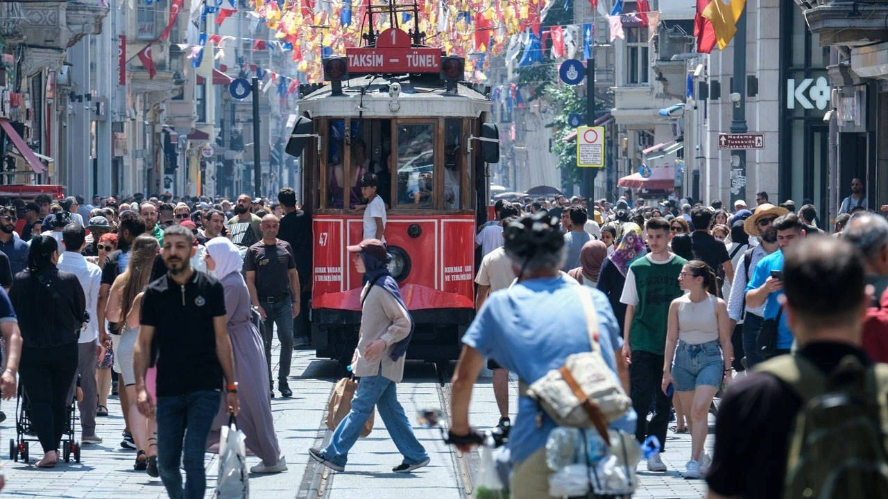 İstanbul'da aile bütçeleri sarsıldı: Ortalama yaşam maliyeti 90 bin TL