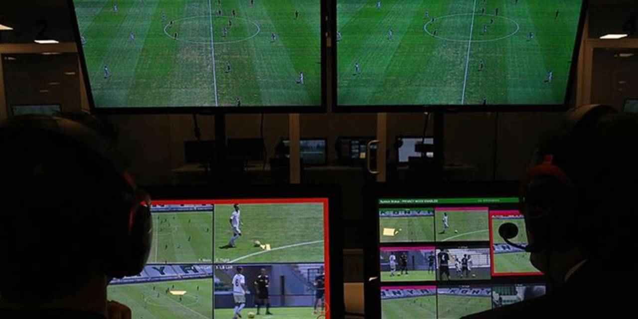 Trabzonspor - Galatasaray derbisinin VAR hakemi açıklandı