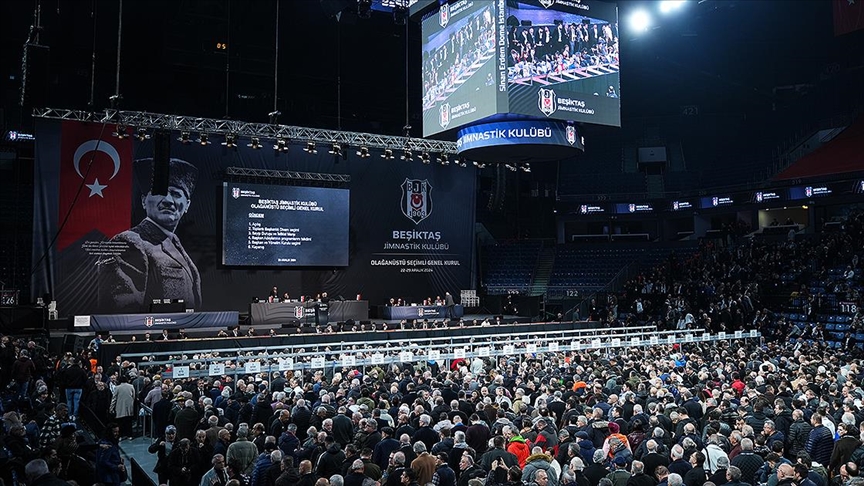 Beşiktaş'ta seçim günü: Yeni başkan bugün belli olacak