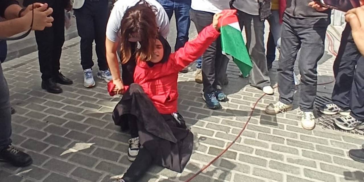 Dolmabahçe'de Filistin protestosu: 3 kişi gözaltında