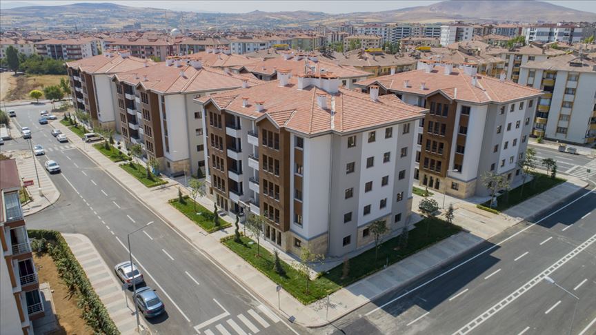 CHP'li Yavuzyılmaz'dan TOKİ'nin kredi faizine tepki: Anaparanın yüzde 80'i faiz olarak ödeniyor!