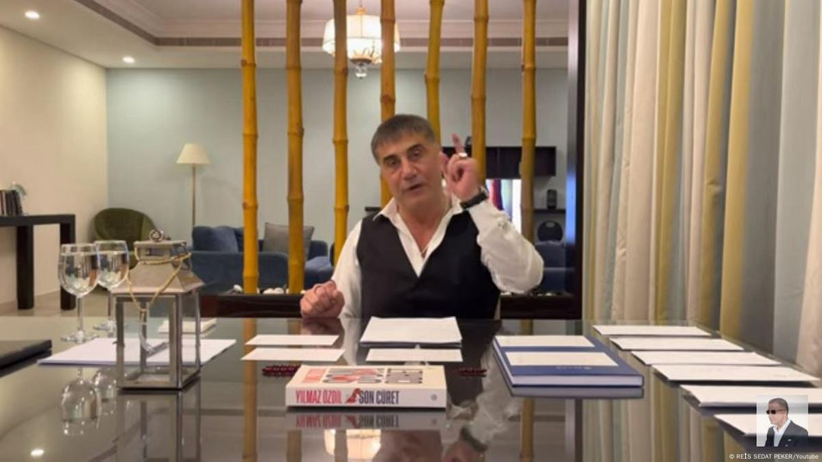 Sedat Peker'e dönüş yolu kapandı: "Kırmızı bülten kaldırılsın" talebine mahkemeden ret