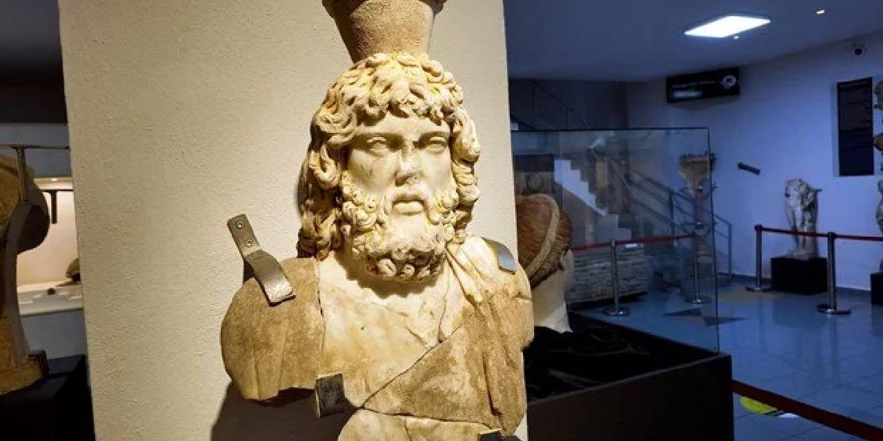 Önemli tarihi eser Bolu Müzesi'nde sergiye açıldı