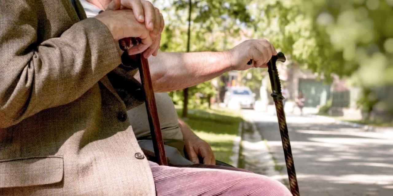 Emeklilik yaşı 70'e yükseltiliyor