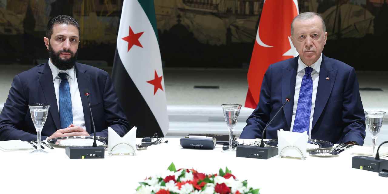 Sürpriz görüşme: Erdoğan ve Şara Dolmabahçe'de bir araya geldi