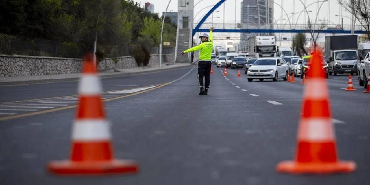 İstanbullular dikkat! Bugün bazı yollar trafiğe kapatılacak