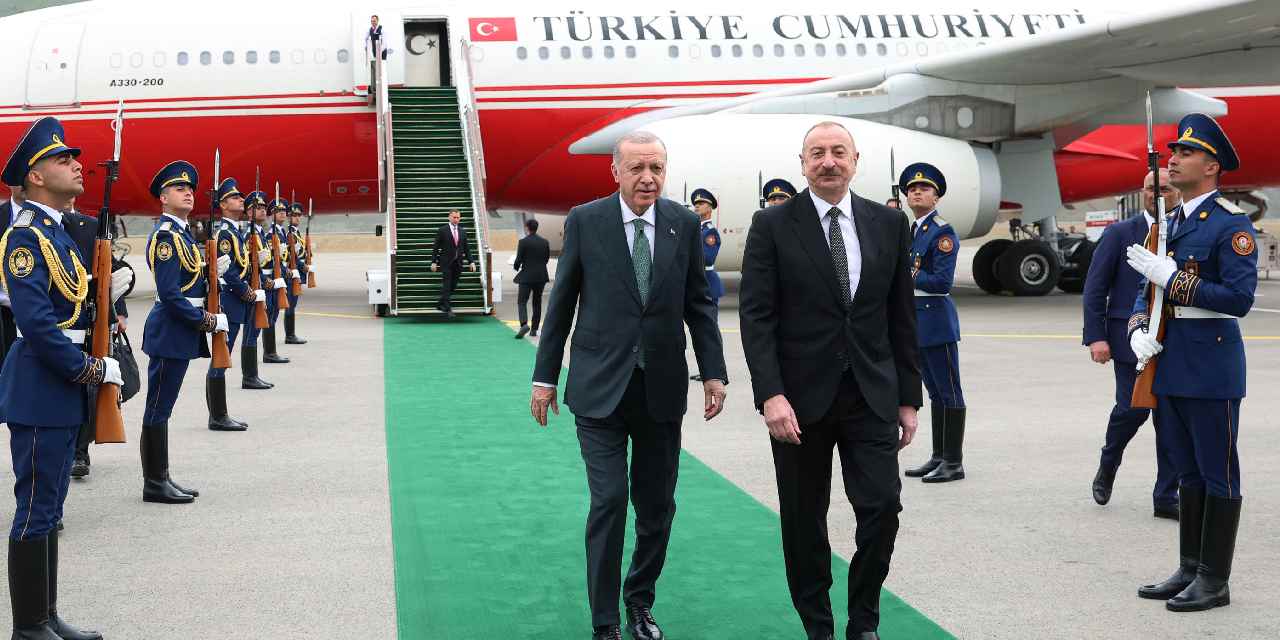 Erdoğan Azerbaycan'da: Aliyev ile Laçın havalimanının açılışını yaptı