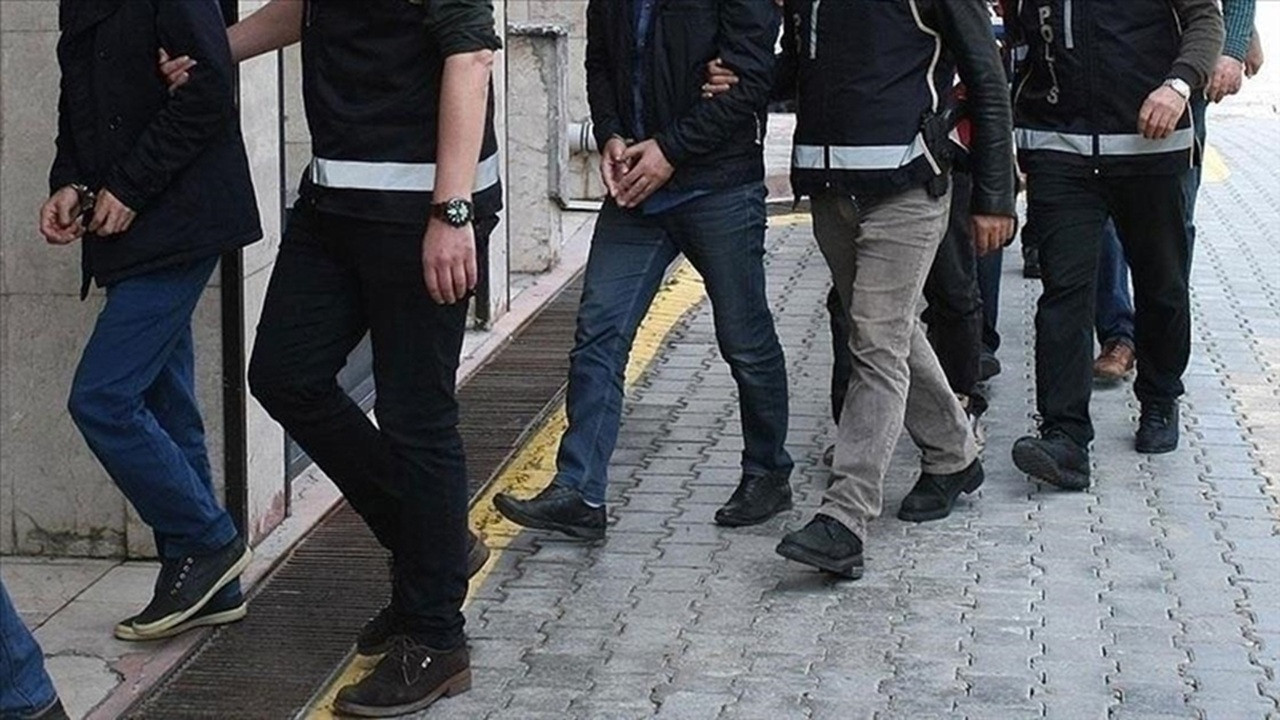 ‘Sevenler' suç örgütüne 6 ilde eş zamanlı operasyon: 9 şüpheli yakalandı