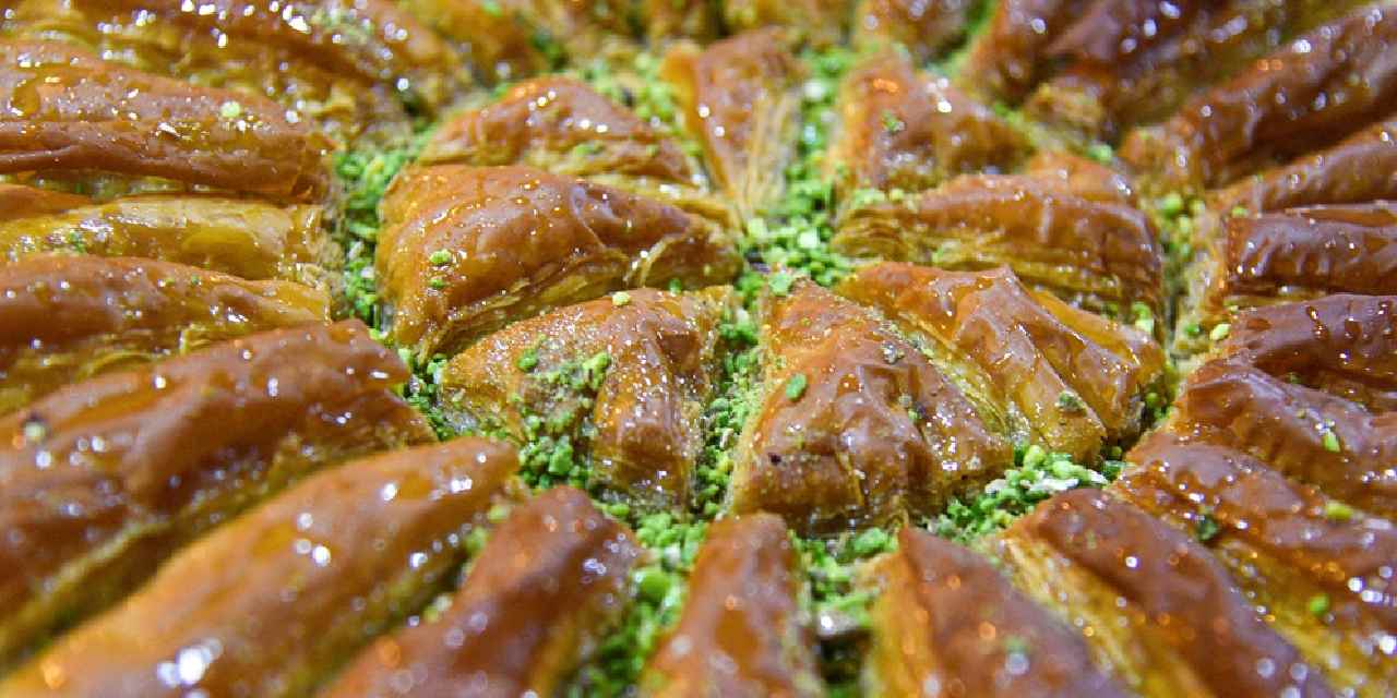 Bayram sofralarındaki gizli tehlike: 20 baklavadan 5'inde ölümcül bakteri çıktı