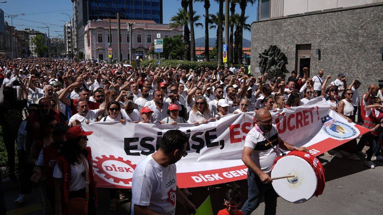 İzmir'de belediye ve sendika anlaştı