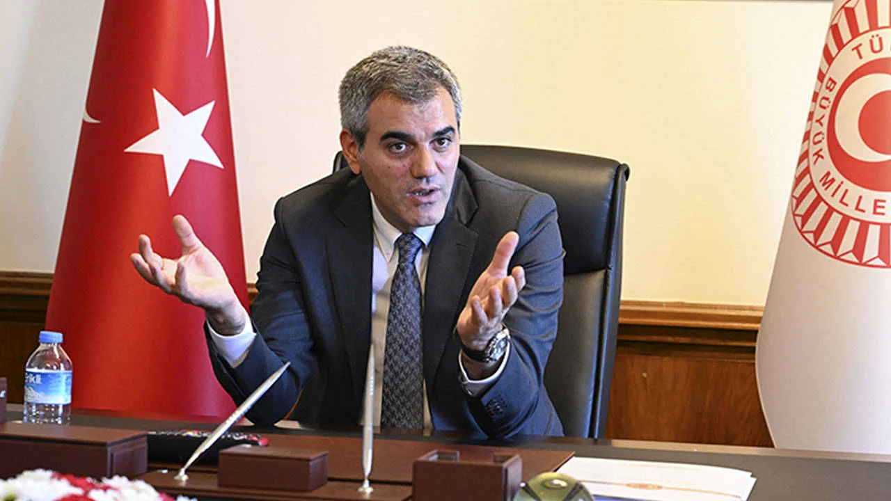 Numan Kurtulmuş'un ilk icraatı: TBMM Genel Sekreteri Talip Uzun görevden alındı