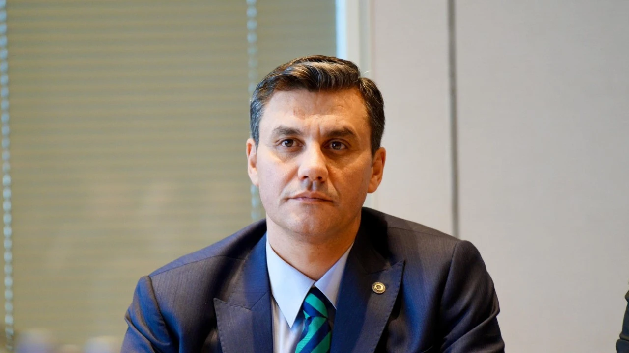 Ferdi Zeyrek hastaneye kaldırıldı: Özgür Özel'den açıklama
