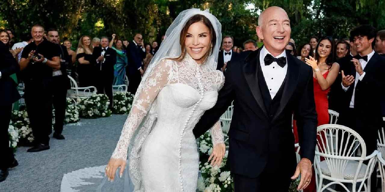 Yılın düğünü gerçekleşti: Jeff Bezos ve Lauren Sanchez evlendi