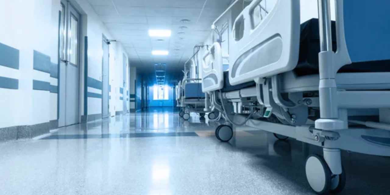 Doktora cinsel saldırıdan hapis: Öperek sarılmaya çalışmış