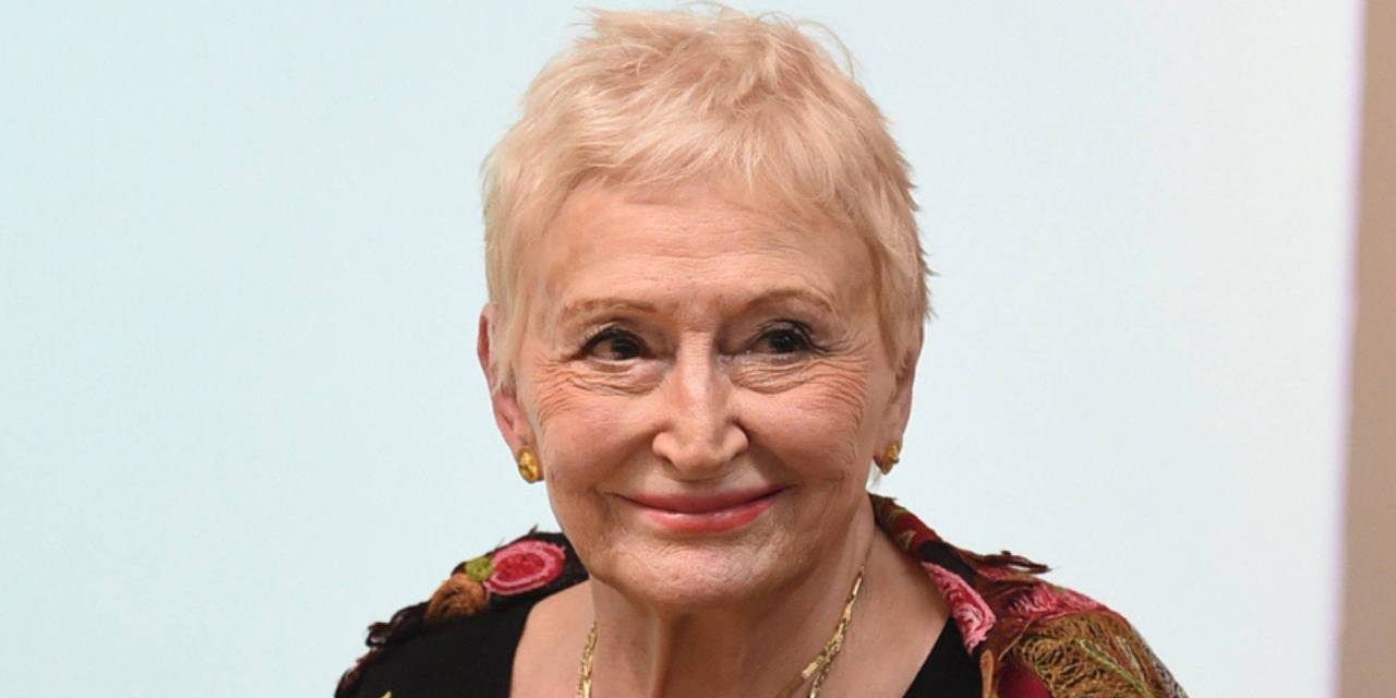 Yazar Pınar Kür hayatını kaybetti