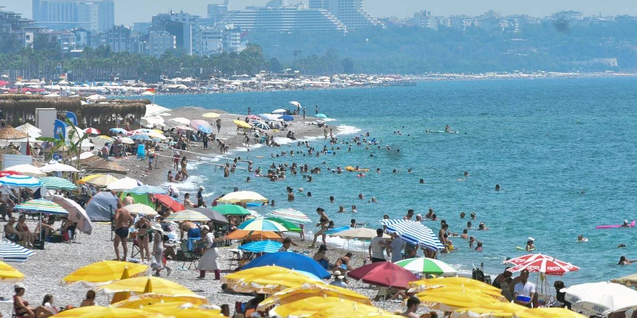 Antalya’da yeryüzü cehenneme döndü: 46,1 derece!