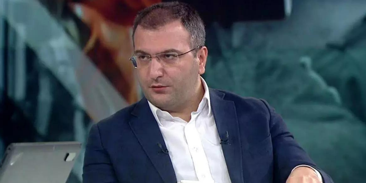 Ümit Özdağ Cem Küçük’e ateş püskürdü! Teğmenlere “darbeci” imasında bulunmuştu