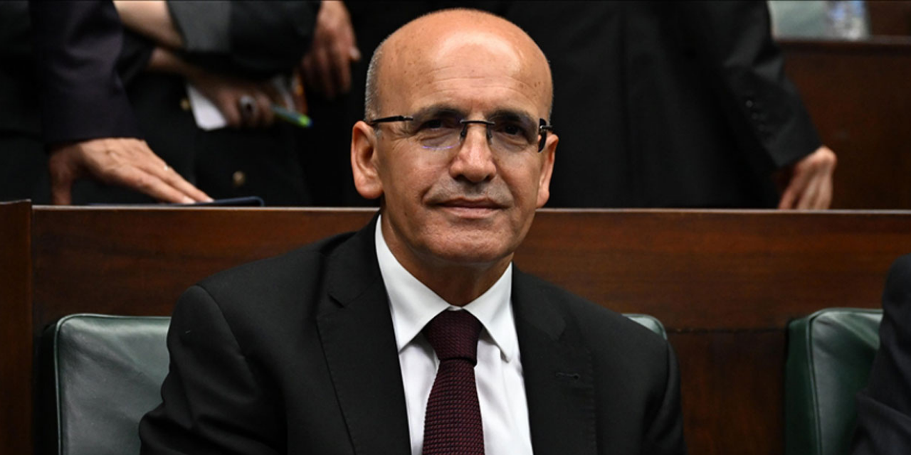 Mehmet Şimşek'ten enflasyon yorumu: Son çeyrekte aylık enflasyonun ana eğiliminde düşüş bekliyoruz!