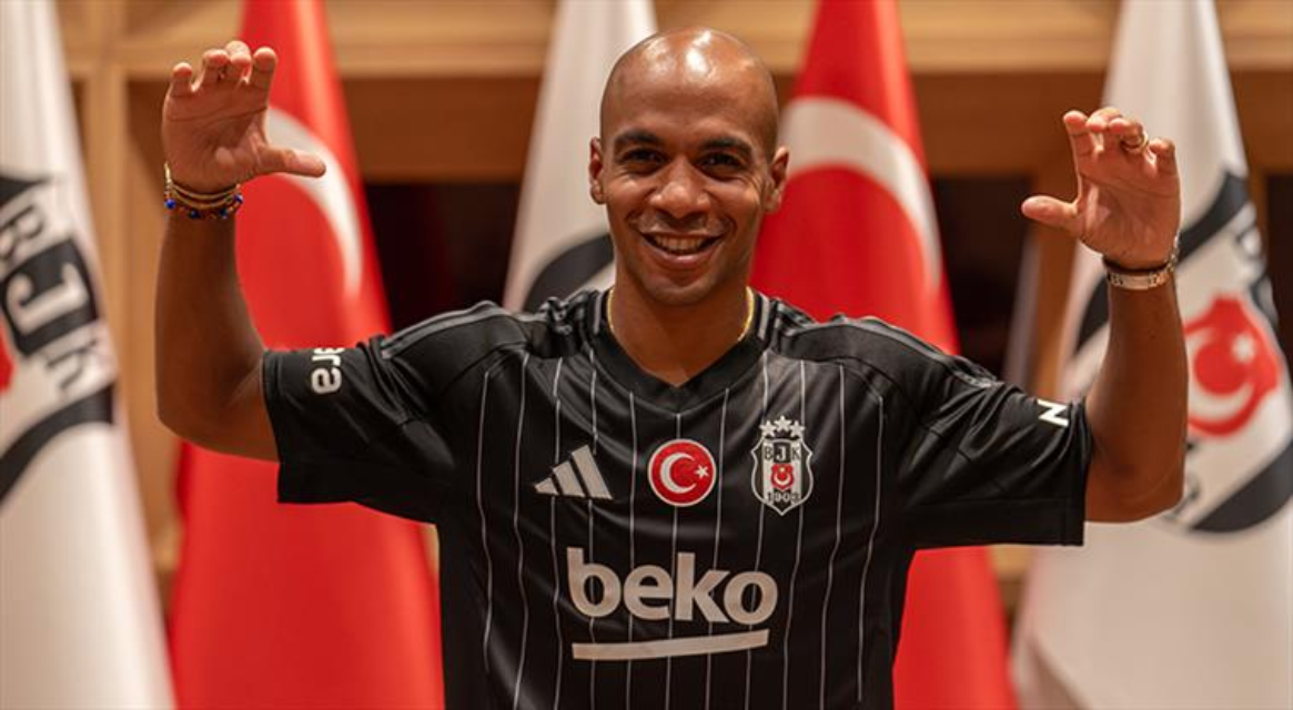 Joao Mario taraftara seslendi: Beşiktaş formasıyla ilk maçına çıktı!