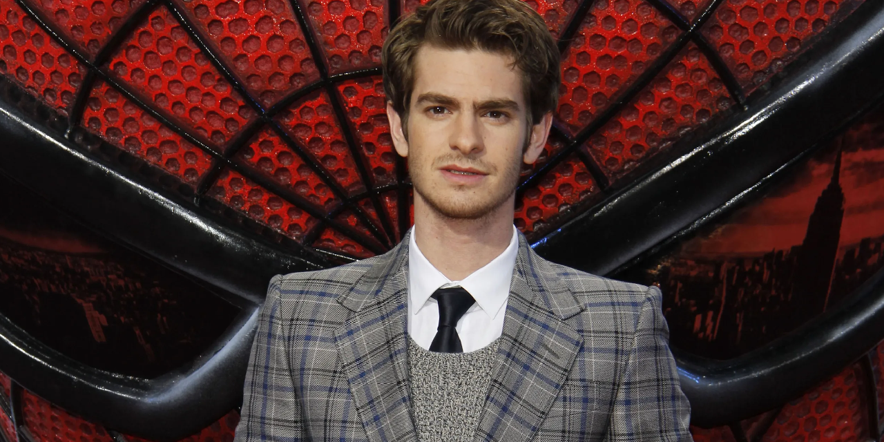 Andrew Garfield efsane role göz kırptı: Yüzde yüz...